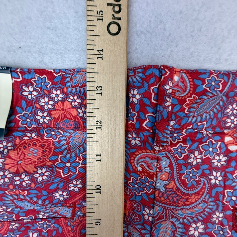 Talbots Shorts Women 16 Red Paisley Floral Weekend Twill Cotton Stretch 7 Inch - Picture 12 of 12